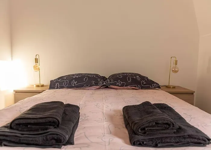 Les Jardins D'aix 公寓
